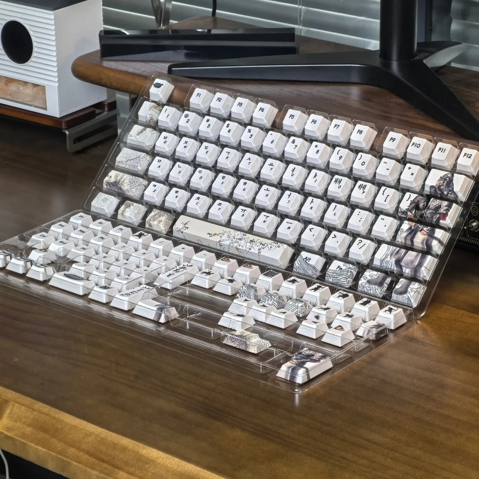 Yi Sun-sin 129-Key PBT Cherry Korean Keycap Set