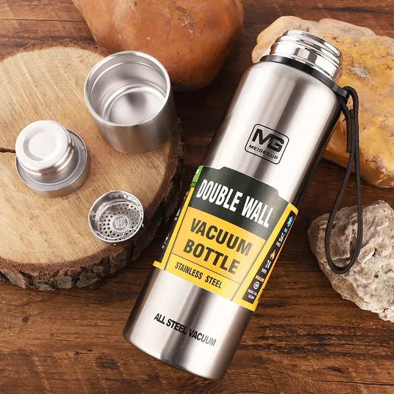 Upors Large-Capacity Stainless Steel Vacuum Thermos